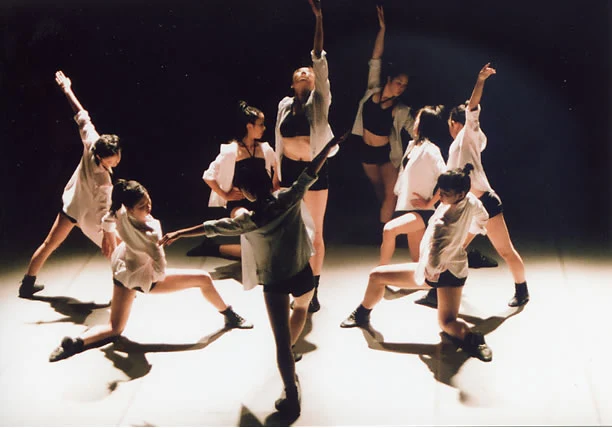 Company Live 2008で踊る出演者たち